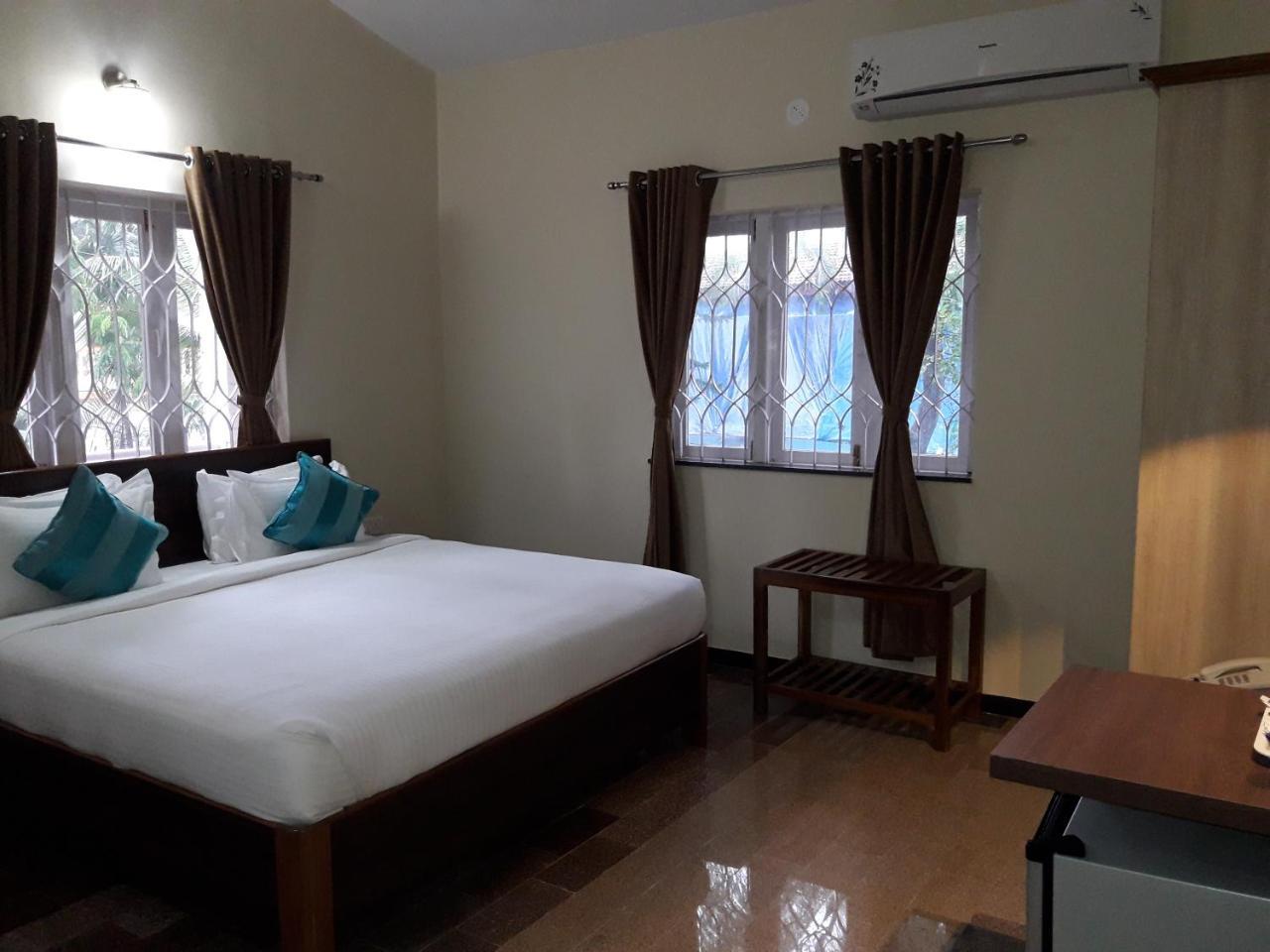 Rudraksha Holiday Homes Candolim Ngoại thất bức ảnh